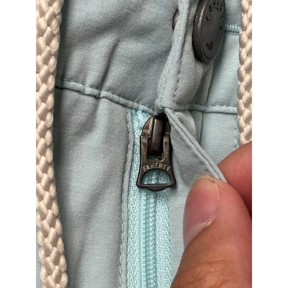 Faherty Belt Loop All Day Shorts ( Mens 31X9 Blue Grey Hybrid Stretch MSC0012